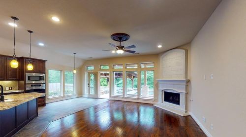 253 Frst Hts Ln, Montgomery TX 77316-2807 exterior