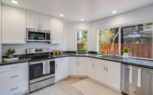 1865 Las Ramblas Dr, Concord CA 94521-2451 exterior