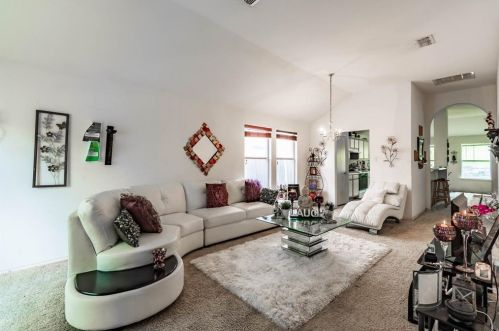 6071 Fox Point Trl, Dallas TX  75249-2806 exterior