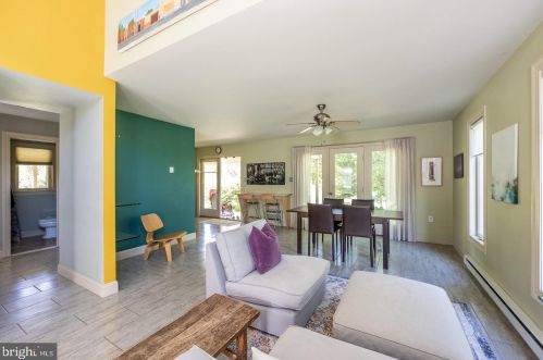 2416 Evergreen Ln, Pottstown PA 19465-8884 exterior