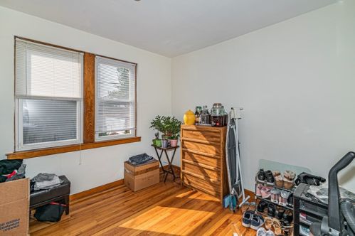 3044 Long Ave, Chicago IL 60641-1348 exterior