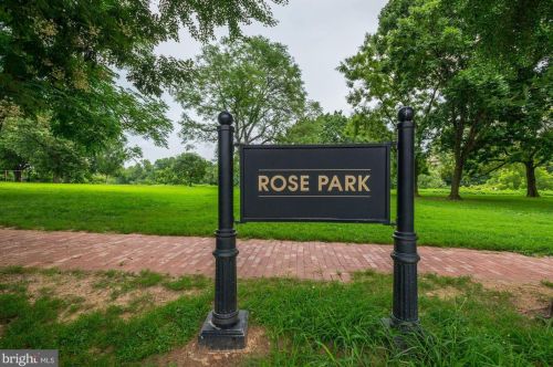 2111 Wisconsin Ave, Washington DC  20007-2274 exterior