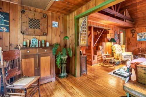 39 Jacobs Rd, Rockaway NJ 07866-4604 exterior