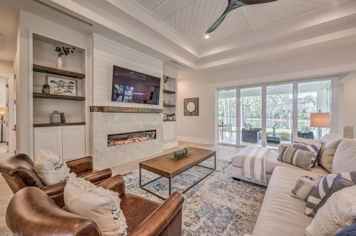 5861 Cypress Hollow Way, Naples, FL 34109-5912