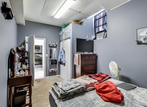 3600 Winchester Ave, Chicago IL 60609-1234 exterior