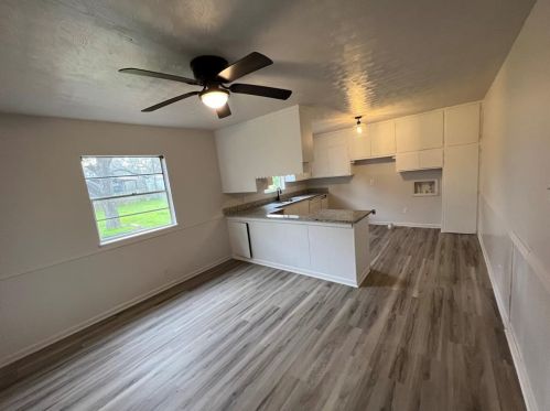 2415 Morton St, Denison TX  75020-1401 exterior