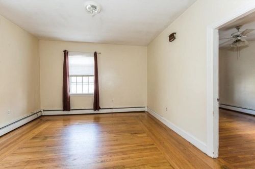 1884 Smith St, Providence RI 02911-2944 exterior