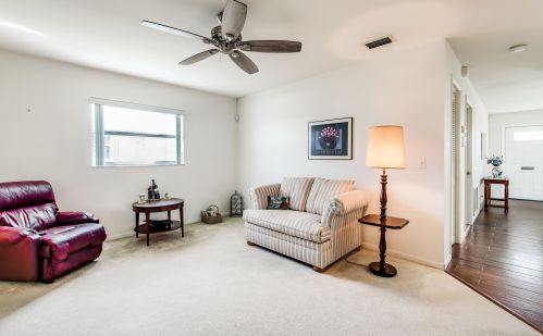 2087 12 Ave, Boynton Beach FL 33435-6039 exterior