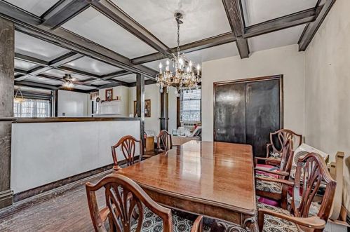 12 Broadway Ave, Manor PA 15665-9706 exterior