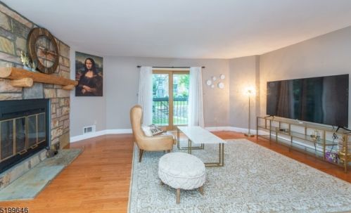 24 Trafalgar Ct, Hackettstown NJ 07840-4241 exterior