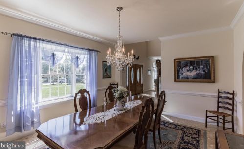 300 Ardmore Ave, Ardmore PA 19003-1012 exterior