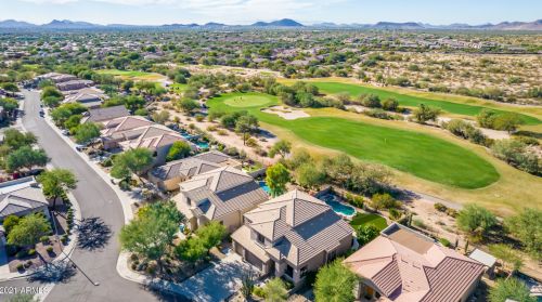 23002 52nd St, Phoenix AZ 85018-4402 exterior