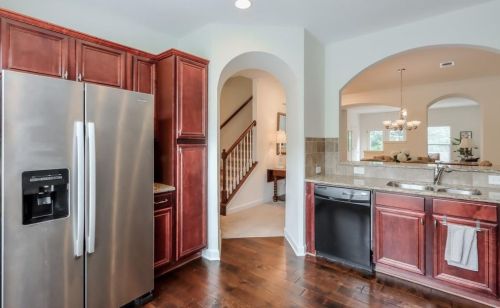 7360 Glisten Ave, Atlanta GA 30328-2876 exterior