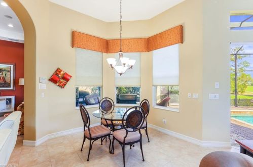 6468 Caldecott Dr, Naples FL 34113-3195 exterior