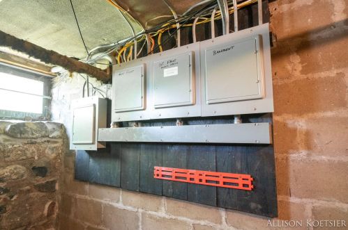 60 College Ave, Grand Rapids MI 49503-1155 exterior