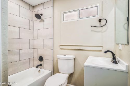 4137 1 St, Tucson AZ 85711-1510 exterior