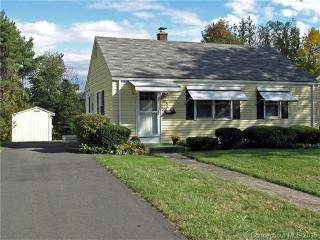 17 Arrowbrook Rd, Windsor, CT 06095-3923