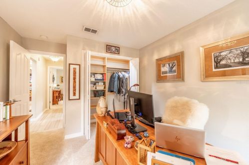 10006 Bridgeton Dr, Tampa FL  33626-1840 exterior