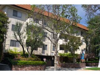 625 Sycamore Ave, Los Angeles CA  90036-3503 exterior