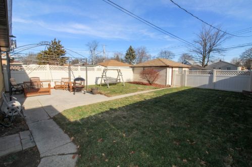 4740 70th St, Milwaukee WI  53218-4849 exterior