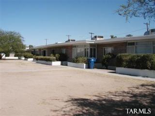 3342 1st St, Tucson AZ  85707-4006 exterior
