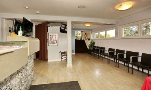 234 Mclean Blvd, Paterson NJ 07504-1235 exterior