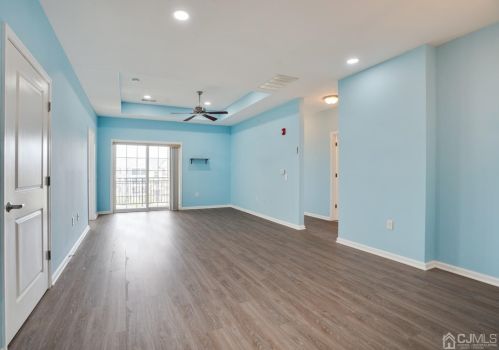 844 Liberty Ct, Piscataway, NJ 08854-7208