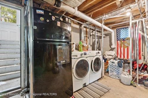 603 Veterans Hwy, Jackson Twp NJ  08527-3730 exterior