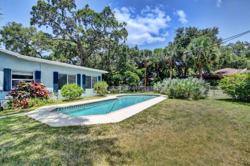 1001 21 St, Boca Raton FL 33486-6767 exterior