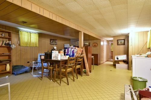 7517 Myrtle Ave, Chicago IL 60631-1835 exterior