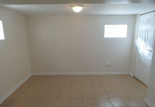 9357 Woodlawn, Chicago IL 60619-4519 exterior