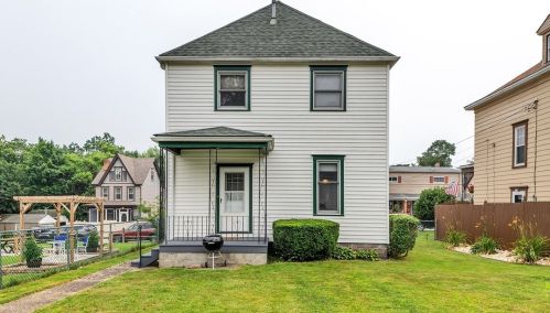 205 Littlewood St, Pittsburgh PA 15223-1131 exterior