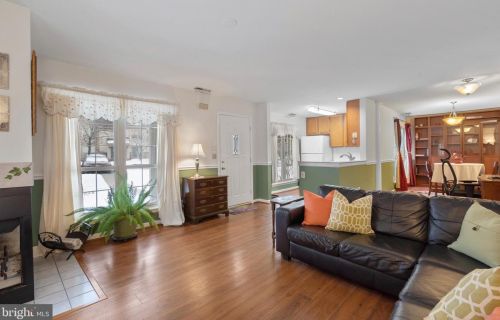 2301 Foxmeadow Cir, Limerick PA 19468-1566 exterior