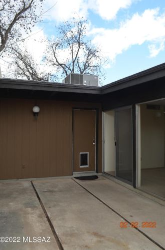 5701 Glenn St, Tucson AZ 85716-2236 exterior