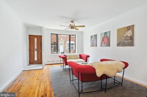 1127 Daly St, Philadelphia PA  19148-3018 exterior