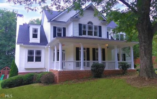 1376 Idlewood Rd, Tucker, GA 30084-7717