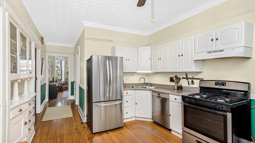 3244 Monticello Ave, Chicago IL 60618-6614 exterior