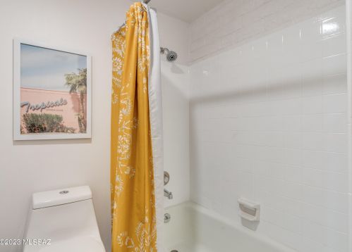 8731 Old Spanish Terrace Dr, Tucson AZ  85710-4072 exterior