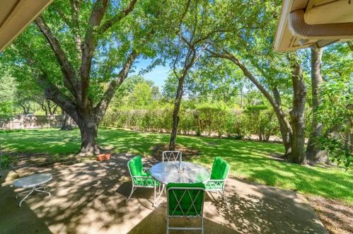 5165 Del Roy Dr, Dallas TX 75230-2924 exterior