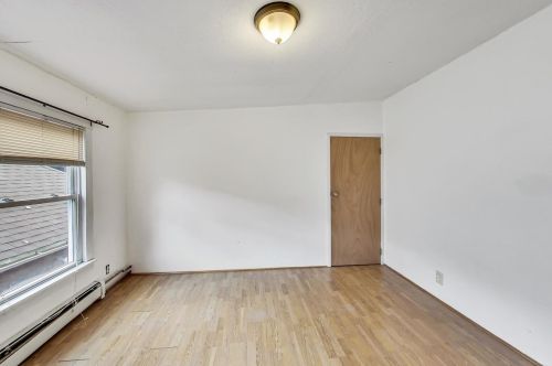 5043 Tripp Ave, Chicago IL 60630-2727 exterior