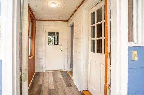 178 Oak St, New Britain CT  06051-1219 exterior