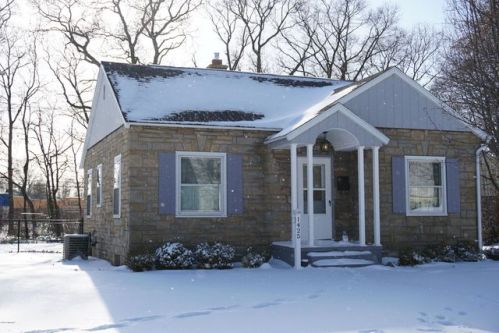 1425 Montague Ave, Meskegon, MI 49441-3128