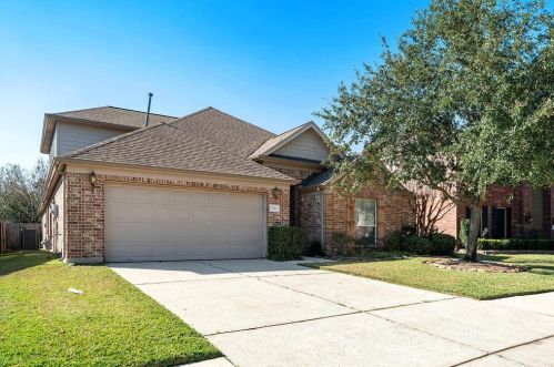 17103 Quiet Grv Ln, Humble TX 77346-4490 exterior