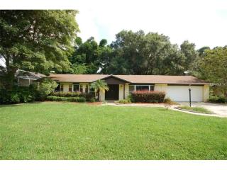 2703 Clark Rd, Tampa, FL 33618-2305