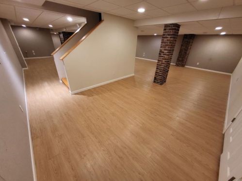 1 Crabapple Ct, Saint Louis MO 63132-3422 exterior