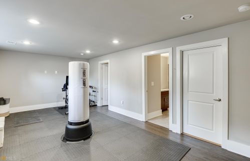 1485 Harts Mill Rd, Atlanta GA  30319-1824 exterior