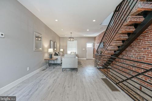 5431 Addison St, Philadelphia PA 19143-1424 exterior