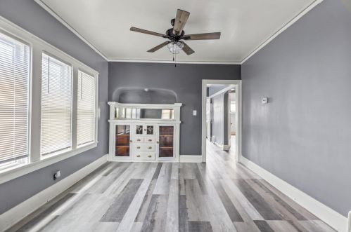 2029 11 St, Milwaukee WI 53204-3827 exterior