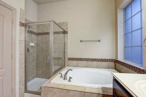 3013 Bans Crown Blvd, Frisco TX 75056-5850 exterior