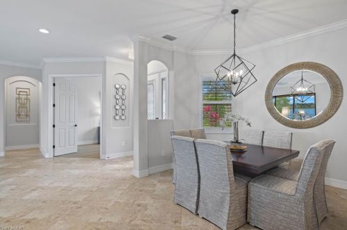 10070 Biscayne Bay Ln, Naples FL 34120-3754 exterior